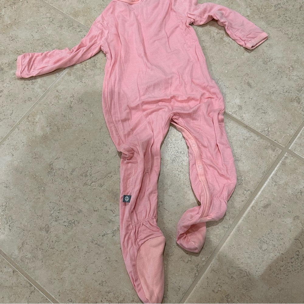 Kyte baby footed sleeper snap up pink coral peach - Picture 5 of 5
